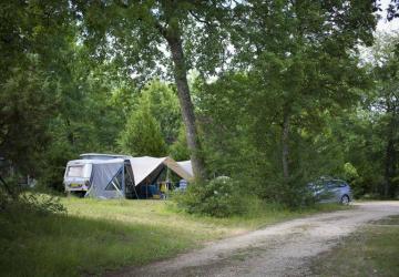 Camping Ushuaïa Villages - Au Bois Joli